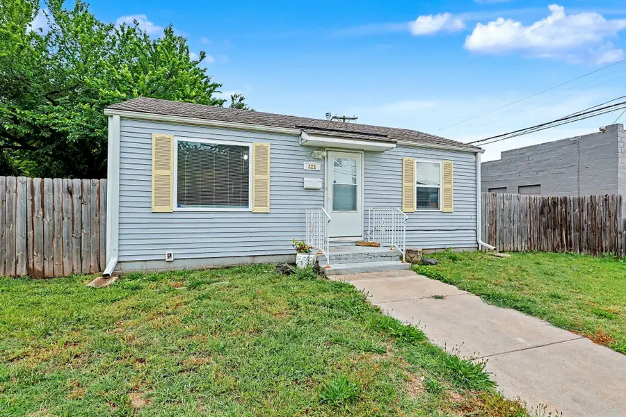 321 E Kinkaid Ave, Wichita, KS 67211 - #3