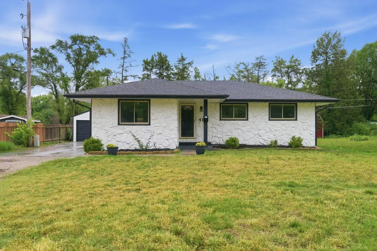 411 E 6th St, Valley Center, KS 67147 - #1