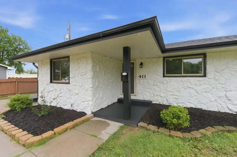 411 E 6th St, Valley Center, KS 67147 - #3