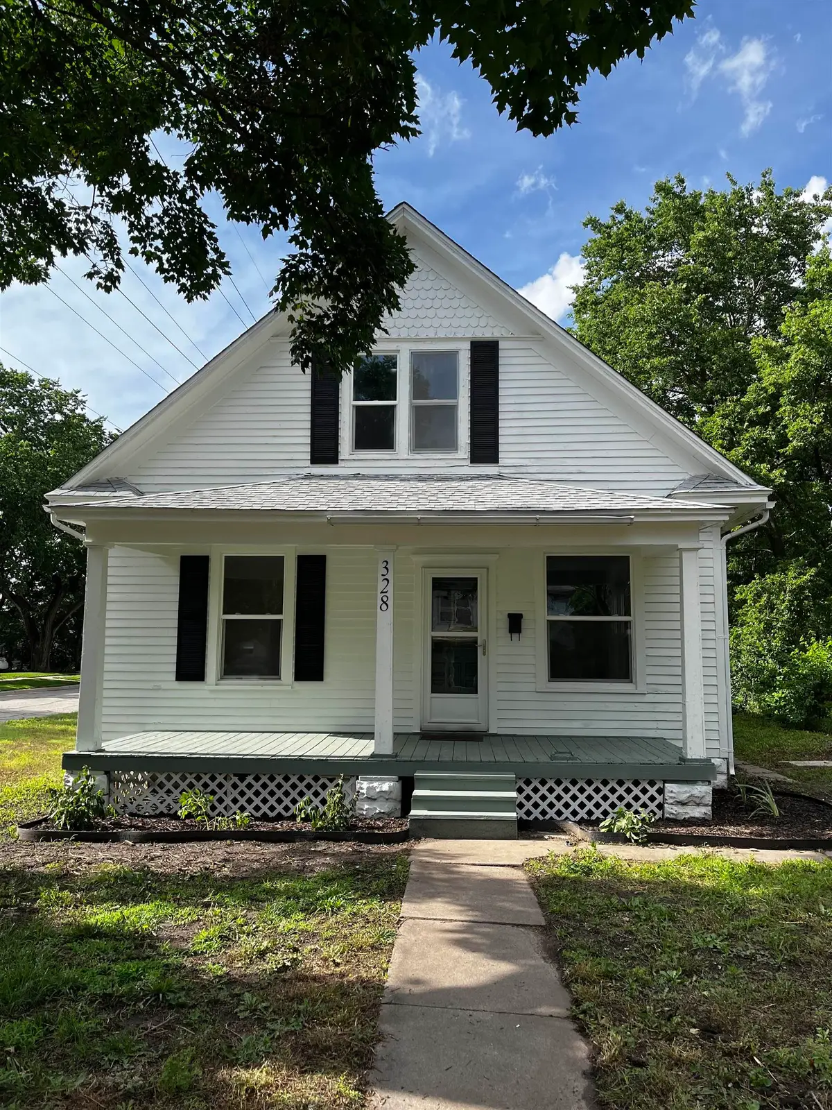 328 SW 3rd, Newton, KS 67114 - #1