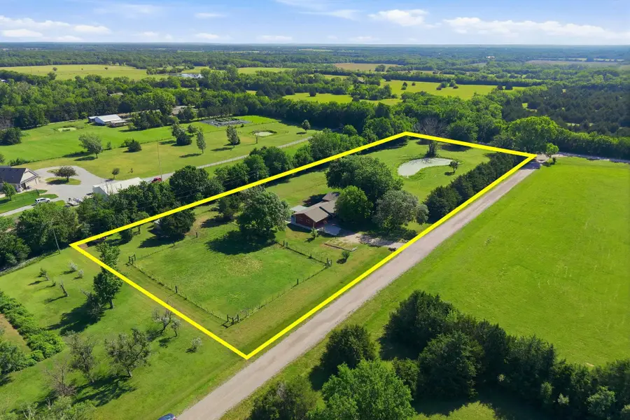 1625 N Single Tree Cir, Andover, KS 67002 - #2