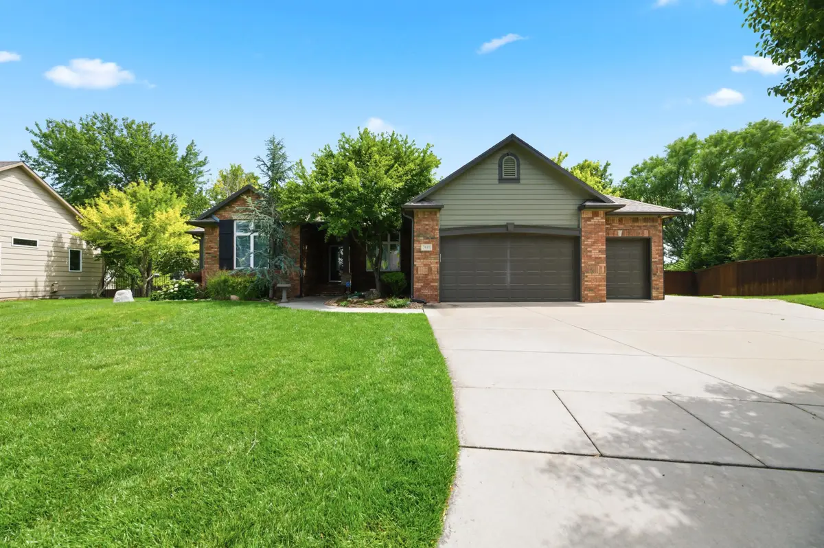 3845 N Lakecrest Ct, Wichita, KS 67205 - #1