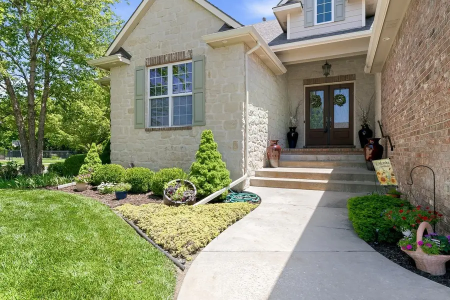 714 N Deerfield Ct, Andover, KS 67002 - #3
