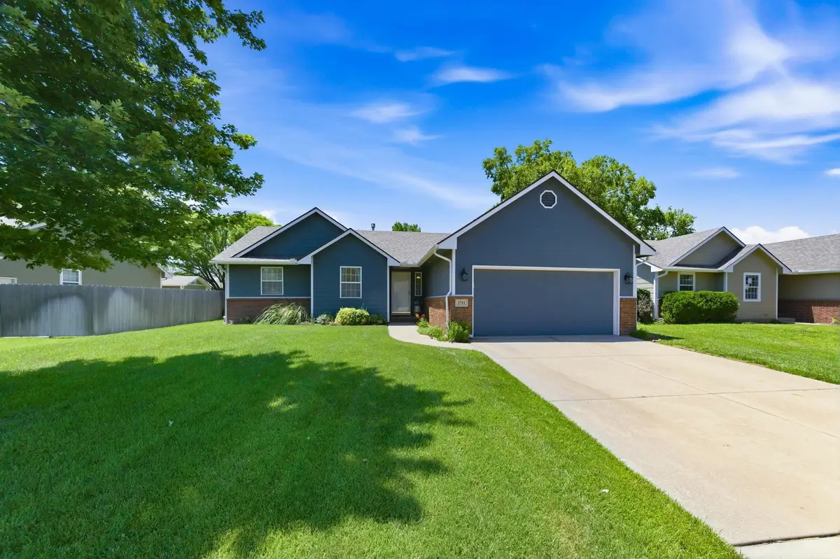 2711 N Parkdale, Wichita, KS 67205 - #1