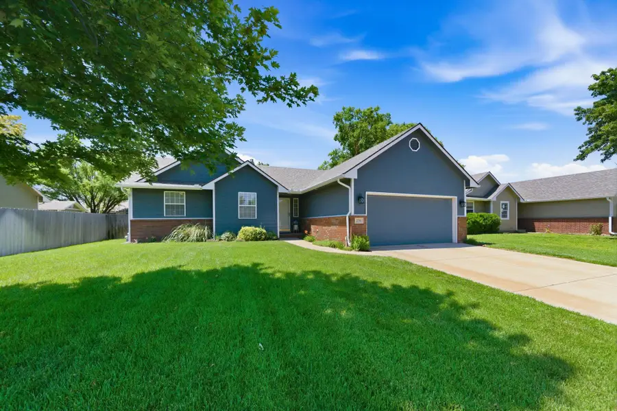 2711 N Parkdale, Wichita, KS 67205 - #2