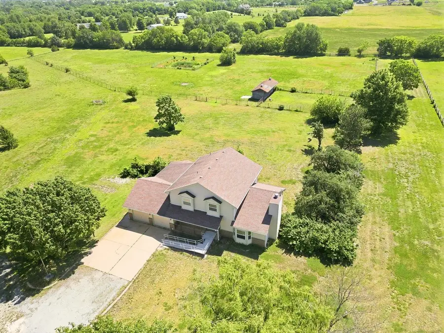 10215 E June Dr, Derby, KS 67037 - #3