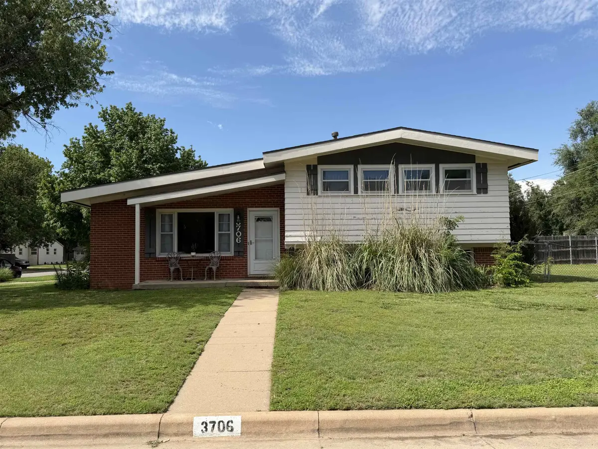 3706 W 19th St N, Wichita, KS 67203 - #1