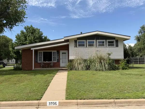 3706 W 19th St N, Wichita, KS 67203