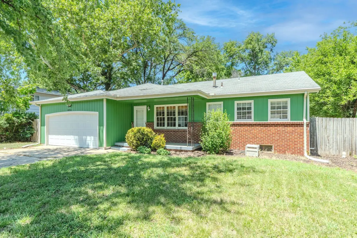 804 E English Ct, Derby, KS 67037 - #1