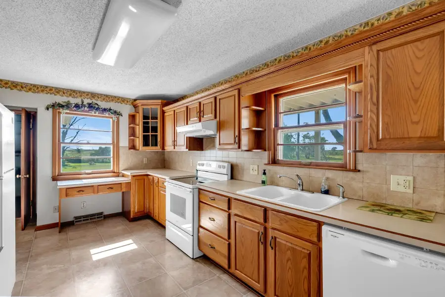 459 NE 90th, Freeport, KS 67049 - #2