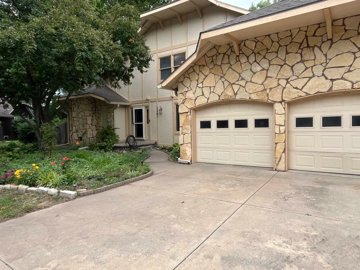 3261 N Hood, Wichita, KS 67204 - #1