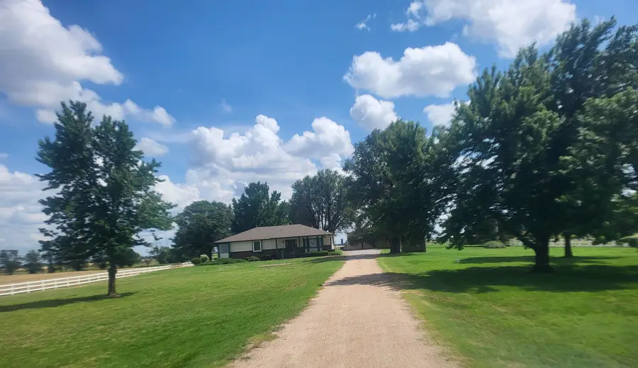 29705 W 21st N, Garden Plain, KS 67050 - #2