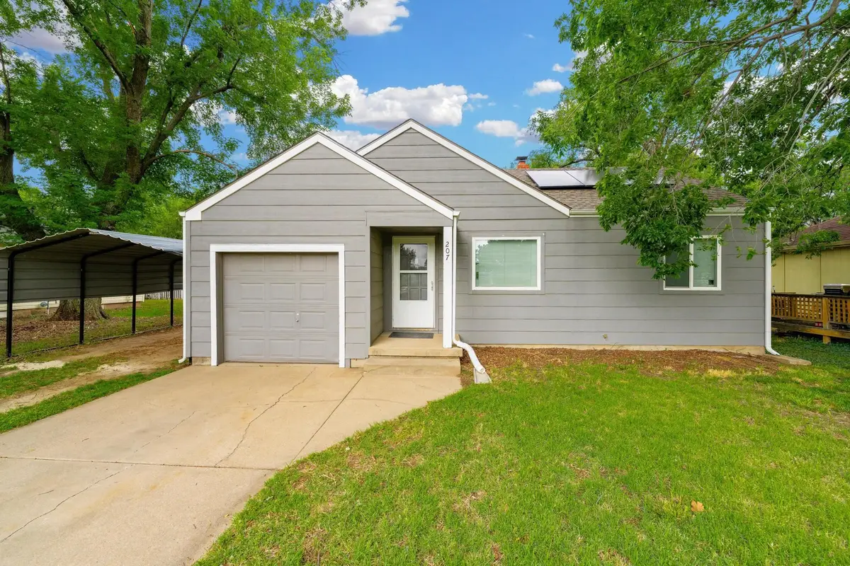 207 N Florence St, Wichita, KS 67212 - #1