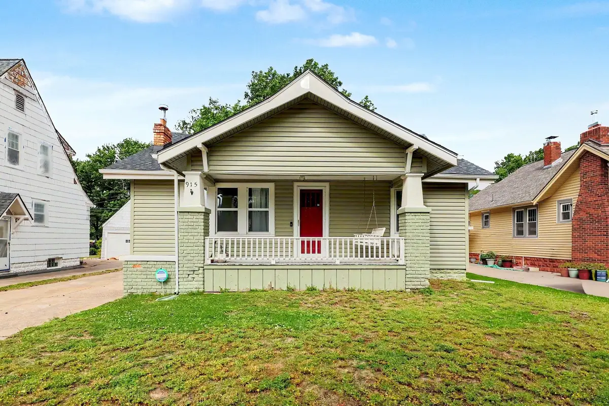 915 N Perry Ave, Wichita, KS 67203 - #1