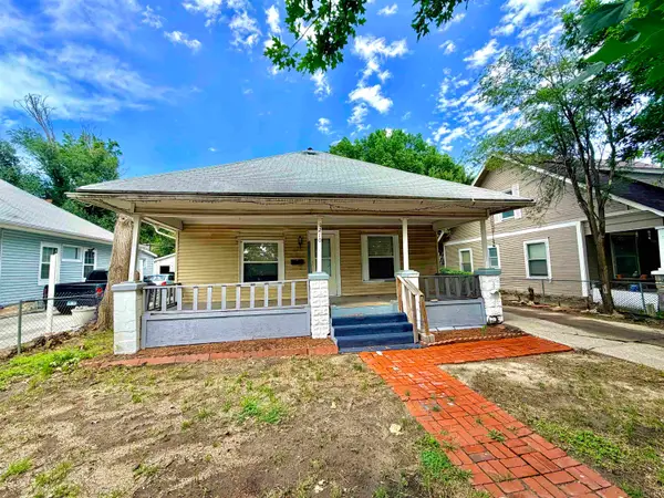 210 S Poplar St, Wichita, KS 67211