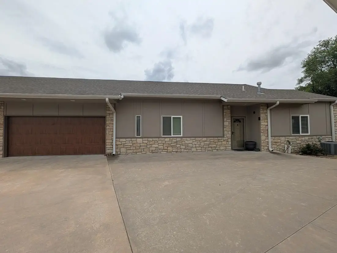 1307 N Hamilton Dr Unit F, Derby, KS 67037 - #1