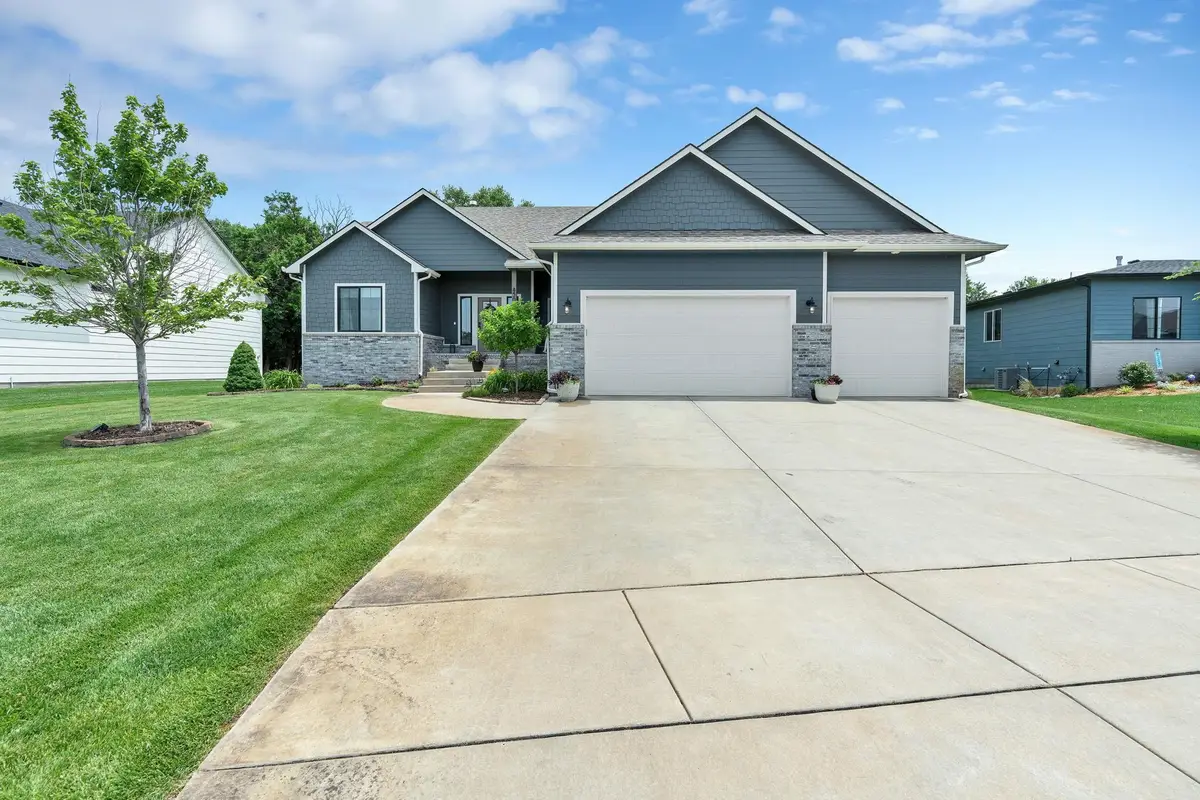 4502 N Ridge Port, Wichita, KS 67205 - #1