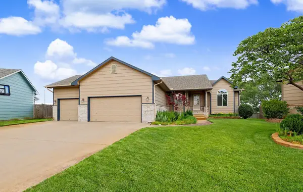 2353 S Milstead Ct, Wichita, KS 67209