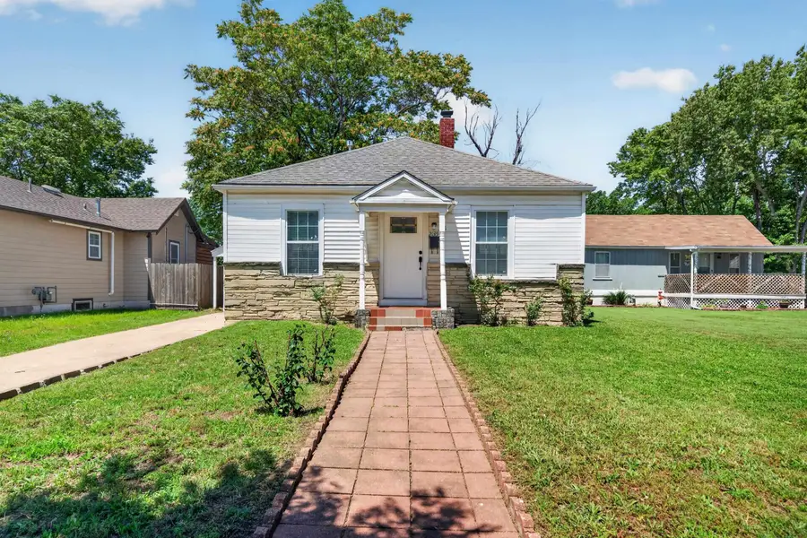 2135 S Washington, Wichita, KS 67211 - #2
