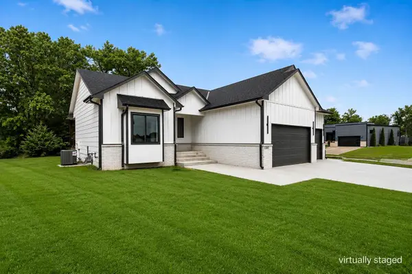 1203 E Maywood Ct, Wichita, KS 67216