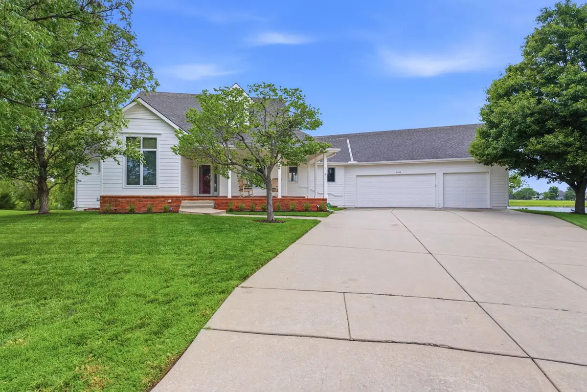6918 E Summerside Ct, Bel Aire, KS 67226 - #1