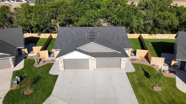 17154-56 W Lawson Cir, Goddard, KS 67052