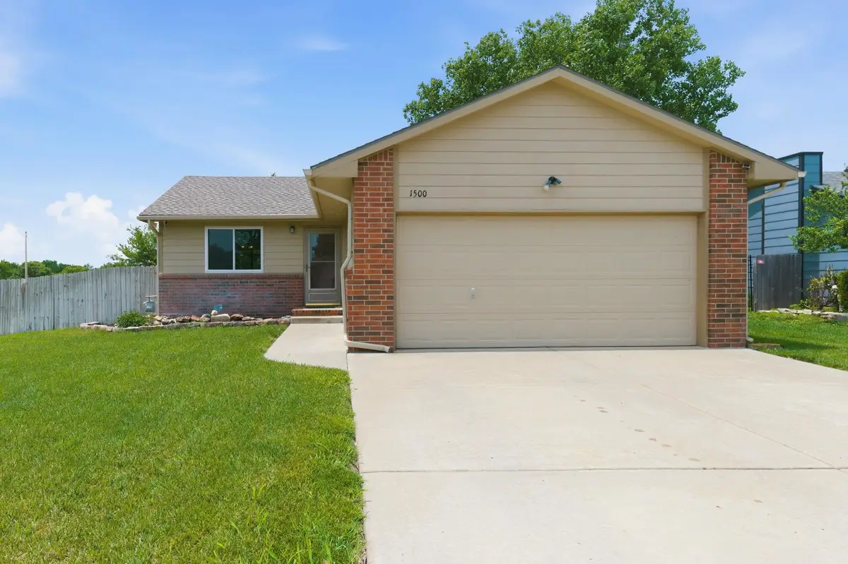 1500 Sunset Ct, Goddard, KS 67052 - #1