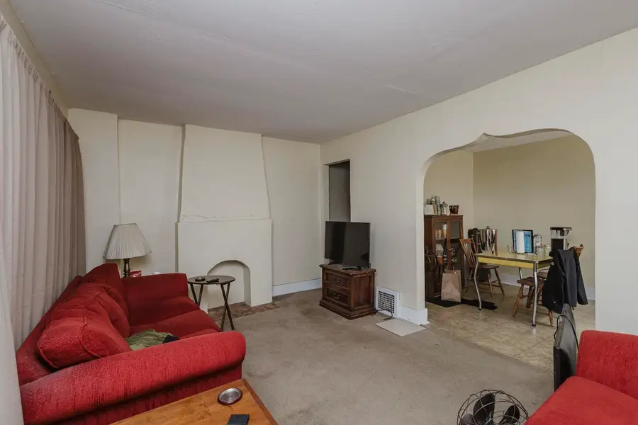 4424-4426 E Central, Wichita, KS 67208 - #2