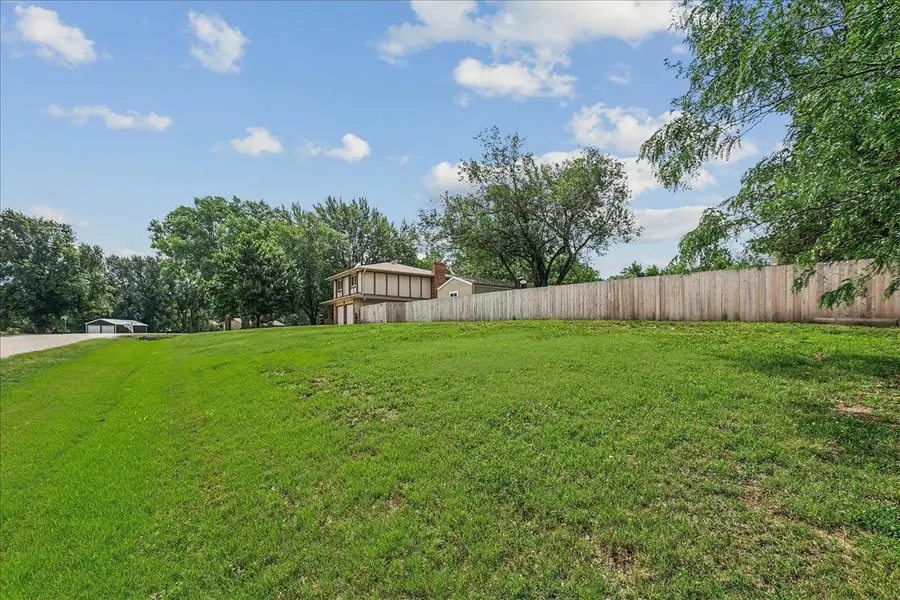 1113 E Springdale, Derby, KS 67037 - #3