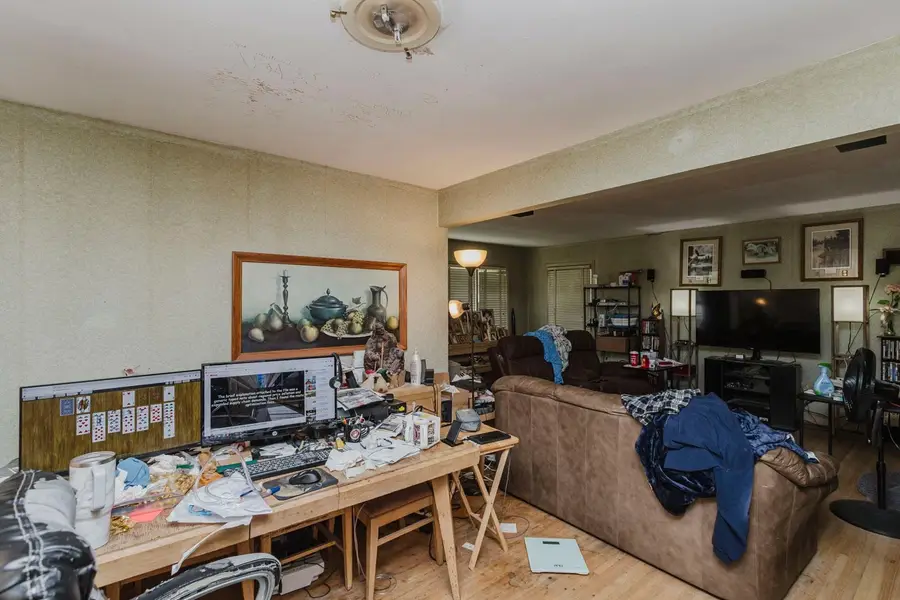 2705 E Menlo, Wichita, KS 67211 - #2