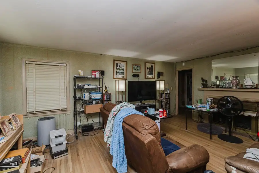 2705 E Menlo, Wichita, KS 67211 - #3