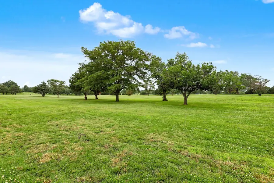 1700-1704 N Fairway Dr, Augusta, KS 67010 - #2