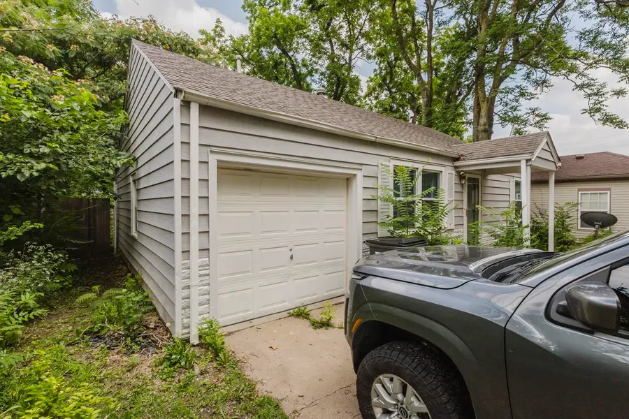 1724 S Volutsia, Wichita, KS 67211 - #2