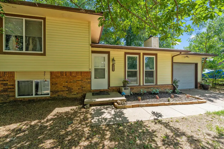 603 E 54th Street South, Wichita, KS 67216 - #2