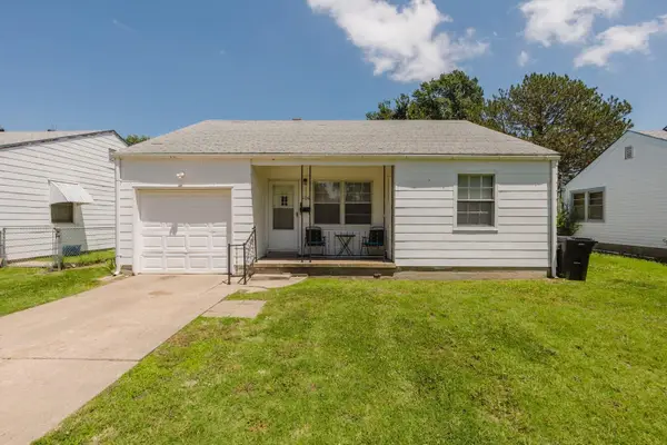 636 S Pinecrest, Wichita, KS 67218