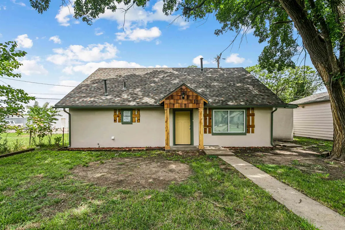 1836 S Laura Ave, Wichita, KS 67211 - #1