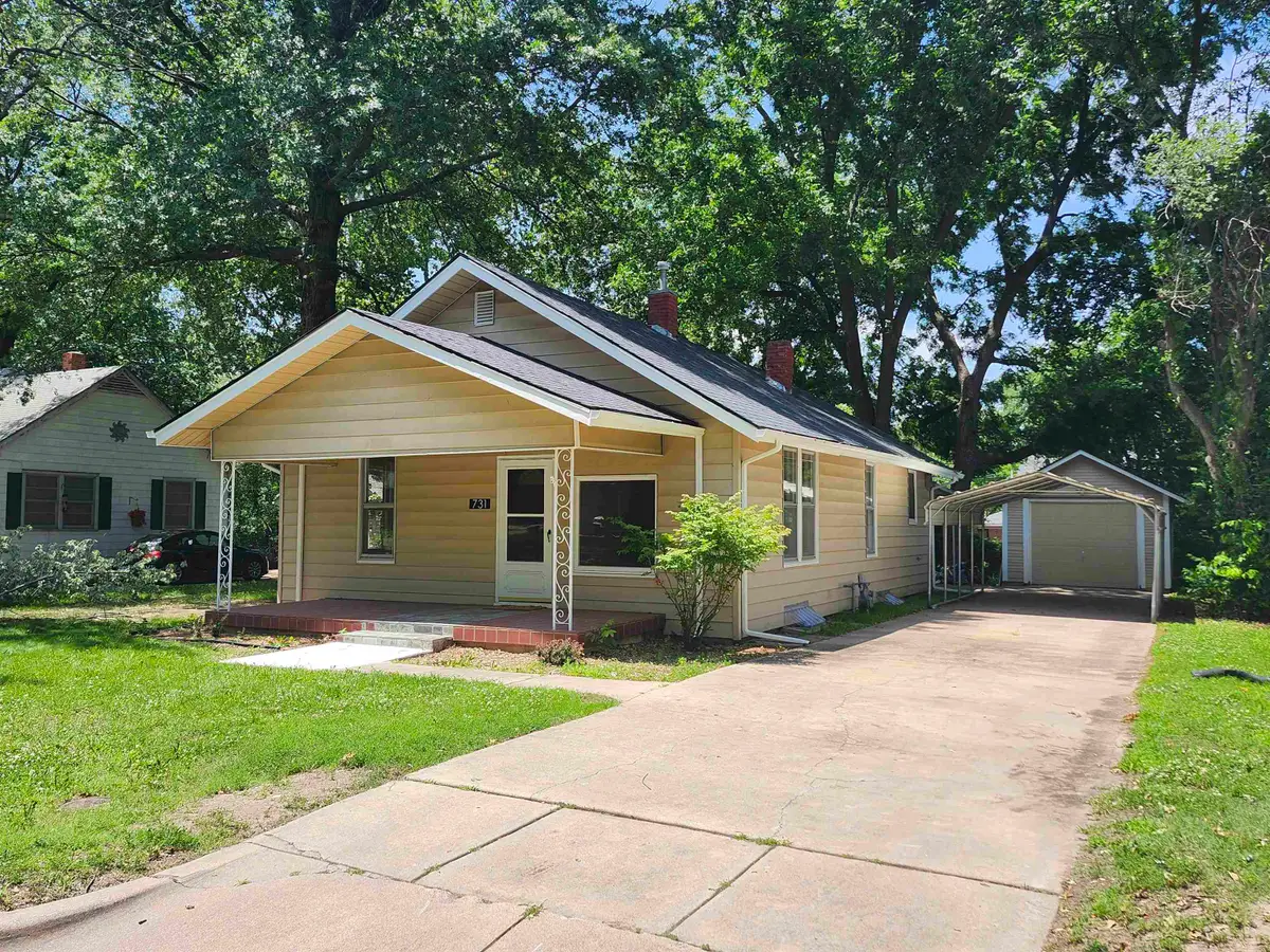 731 S Belmont St, Wichita, KS 67218 - #1