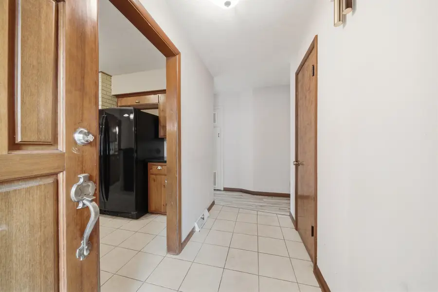 812 N Chipper Ln, Wichita, KS 67212 - #3