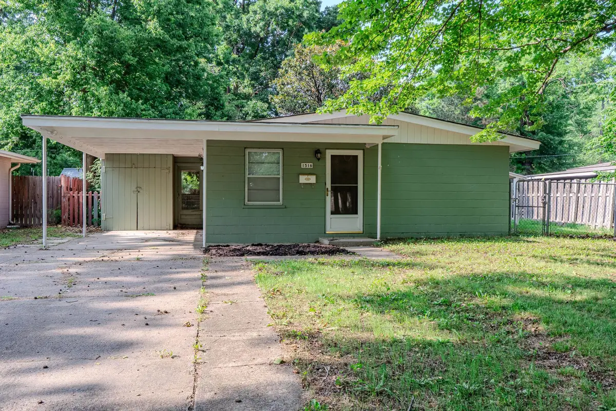 1516 Ann, Winfield, KS 67156 - #1