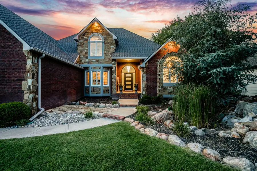 2868 N Wild Rose Ct, Wichita, KS 67205 - #2