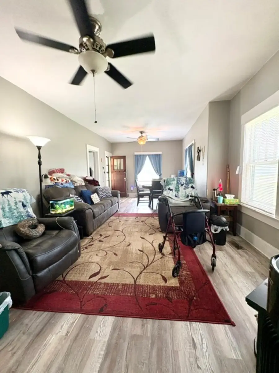 514 W Cave Springs Ave, El Dorado, KS 67042 - #3