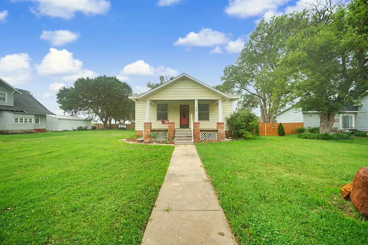 908 Maple St., Gypsum, KS 67448 - #1