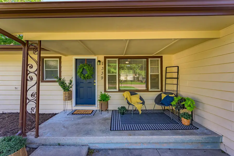 1339 N El Paso Dr, Derby, KS 67037 - #2