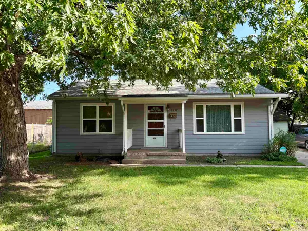 1217 W Stillwell, Wichita, KS 67213