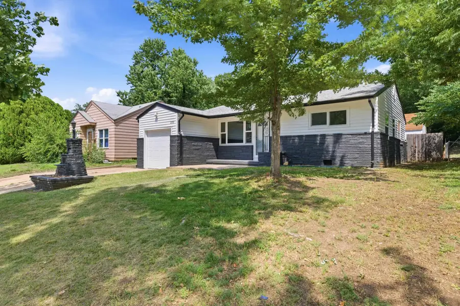 2308 S Belmont Ave, Wichita, KS 67218 - #3