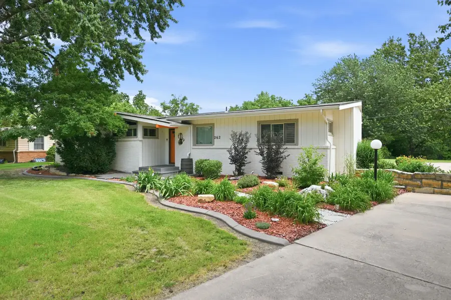 262 S Bonnie Brae, Wichita, KS 67207 - #2