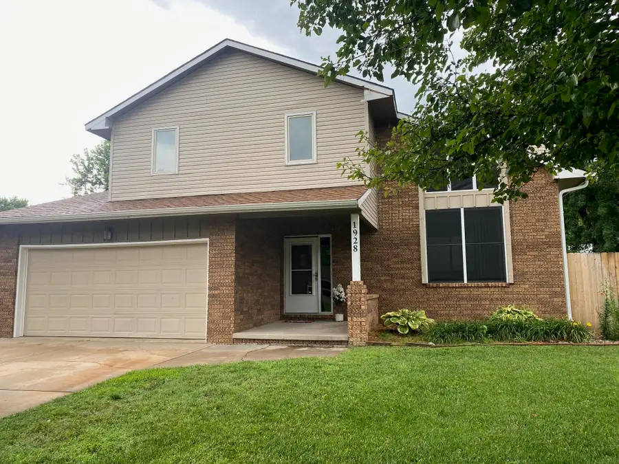 1928 N Reca St, Wichita, KS 67212 - #2