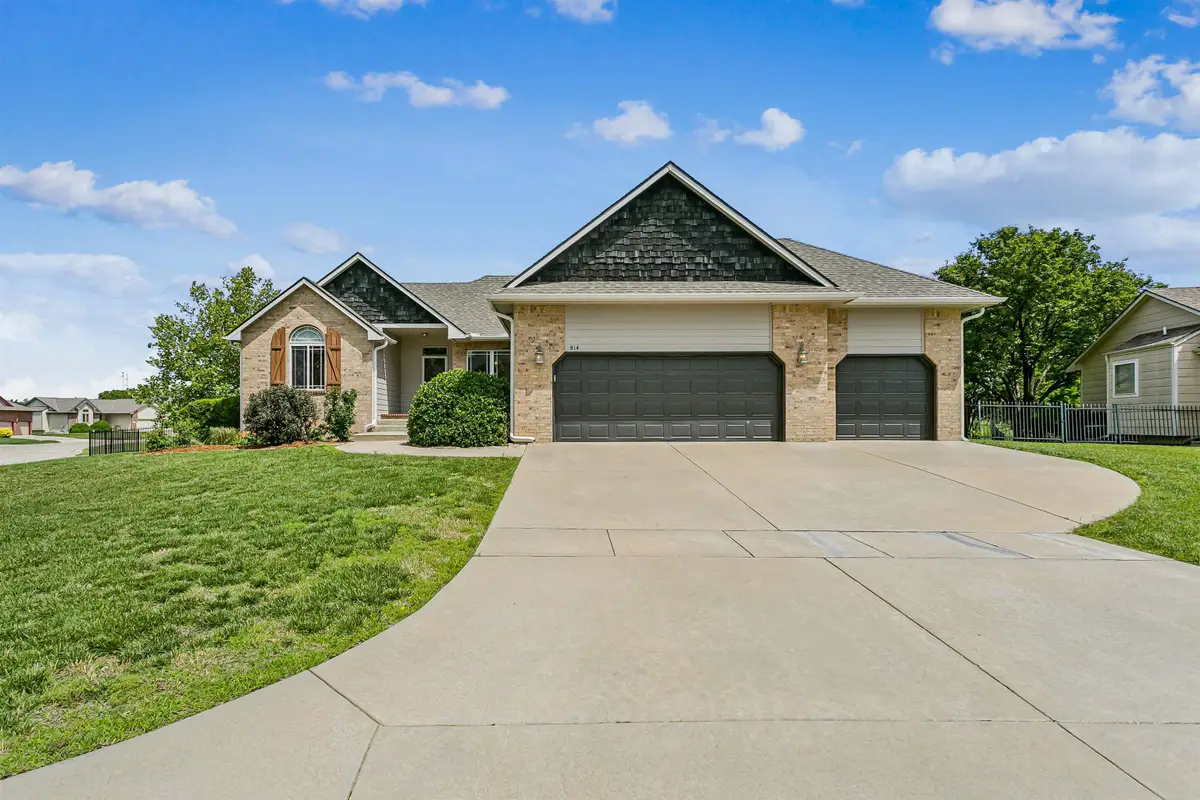 814 S Zelta, Wichita, KS 67207 - #1