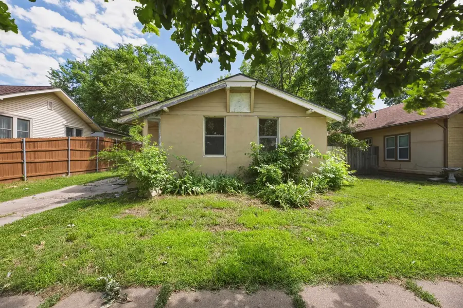 2719 W Douglas, Wichita, KS 67213-2606 - #2