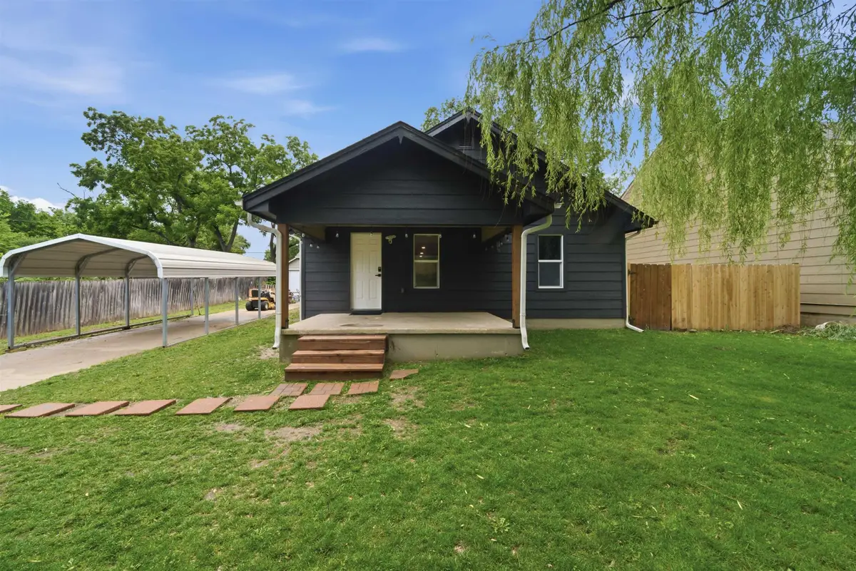 1206 Henry, Augusta, KS 67010 - #1